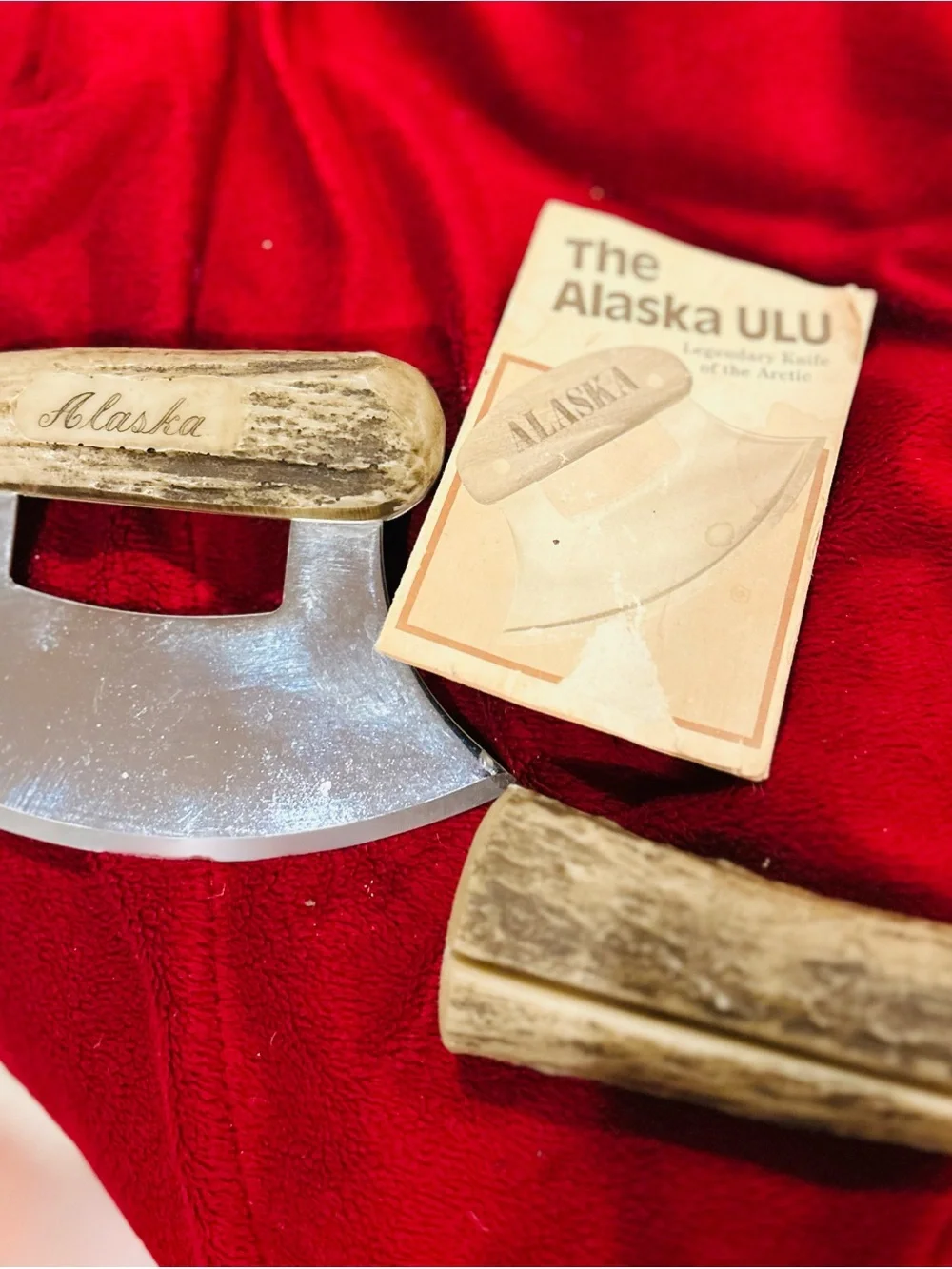 Ulu Alaska Mezzaluna Knife with Antler Handles - Silver Blade
